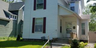 Downtown 2 Story Cottage Monthly Grand Rapids Rental Gallery 1