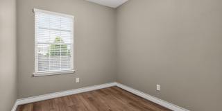 Charming 4BR Townhome in Winter Garden Gallery 24
