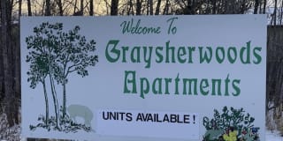 1605 East 29th Street Gallery 1