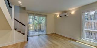 616 Marine St. Gallery 27