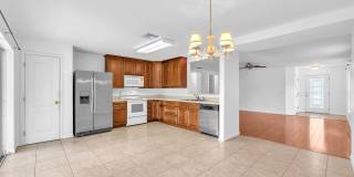 3 bedroom 2 bathroom 2 car garage home Gallery 11