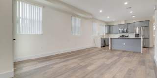 4 Bed / 4 Bath Townhome in Sawtelle Gallery 8