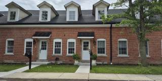 5 Front Street Gallery 1