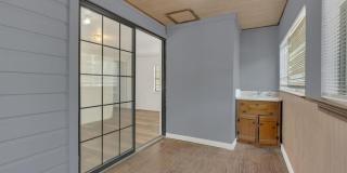 84 Natchez Road Gallery 26