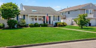 210 Laurel Court Gallery 1