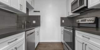 175 21st Avenue Gallery 3