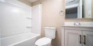 1/2 Mo Off Special - Historic area - China Grove- 1 bed,1bath Unit Gallery 16
