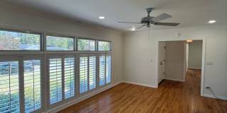 Beautiful One Level, 3 Bedroom, 3 Bathroom Tarzana Pool Home for Lease! Gallery 6