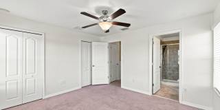 Spacious 4-Bedroom Townhome in Gated Meadow Pointe Gallery 16