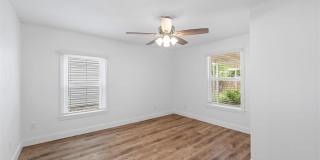 1720 Bagby Avenue Gallery 11