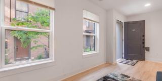 317 RIGGS PARK Place NE Gallery 5