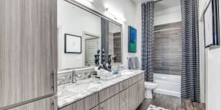 Lumen - Apartment & Townhomes Gallery 16