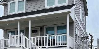 448 Dehnhoff Walk Gallery 1