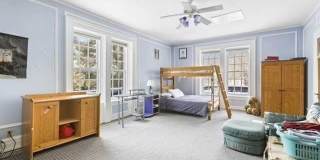 394 E Palisade Avenue Gallery 21