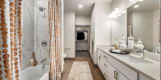 Aura Apache Gallery 24