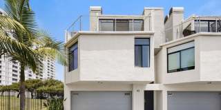 43 Sea Colony Dr Gallery 1