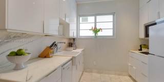 739 11th St Gallery 12