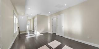 Tufts 5 bed 5.5 bath duplex - JUNE 1st Gallery 6
