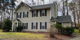 Spacious 3-Bedroom Townhome in Ballantyne Area Gallery 1