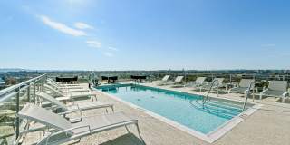 Link Apartments H Street Gallery 17