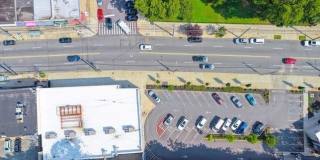 1689 Richmond Road Gallery 21
