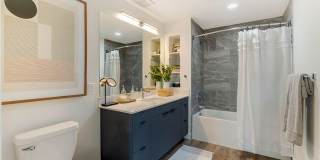 Post District Gallery 27