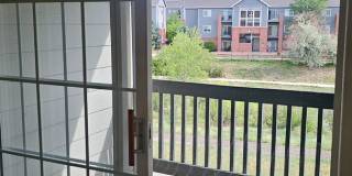 Bright and Open Condo Gallery 12