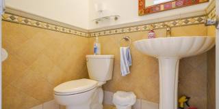 32 Eileen Way Gallery 23