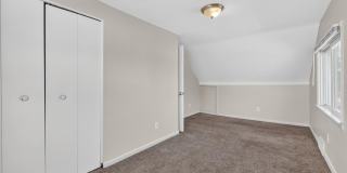 $1450 4 Bedrooms Gallery 13