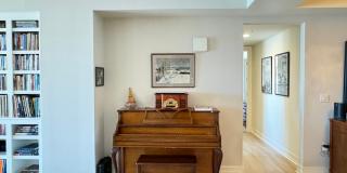 Seasonal/short term 3/2 renovated Ritz Carlton beauty with long water views Gallery 13