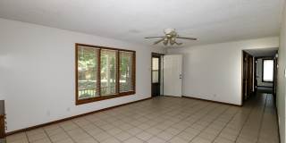 Two Bedroom, 2 Bath, 1-Car Garage, 1179 sq ft feet home with wood burning fireplace. and screened porch. Gallery 9