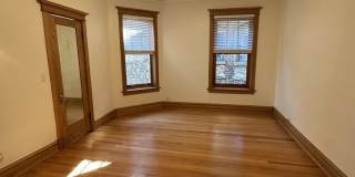 5719 N Kenmore Avenue Gallery 12