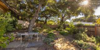 Downtown bungalow Gallery 8