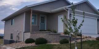 4 BED | 2 BATH | DOUBLE GARAGE | RAPID VALLEY Gallery 1