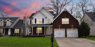 Pet Friendly Three Bedroom with Bonus! Gallery 1