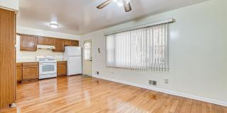 536 Elsie Avenue Gallery 7