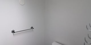2546 North Southport Ave. Gallery 8