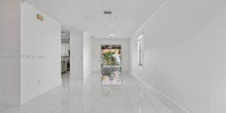 2302 NW 161st Ter Gallery 4