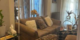 2 Bed / 1 Bath First-Floor Rental – Available ASAP Gallery 16