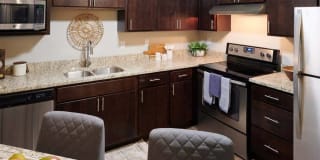 Valley Creek Apartments Gallery 14