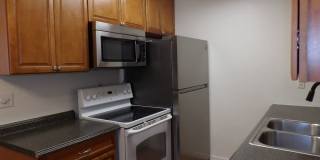 Cute 2 Bedroom 1 Bath with huge Screen Porch Gallery 10