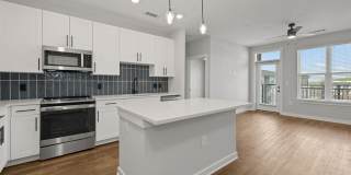 704 at the Quarter Gallery 25