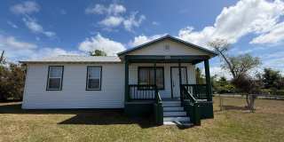 300 N James Ave Gallery 1