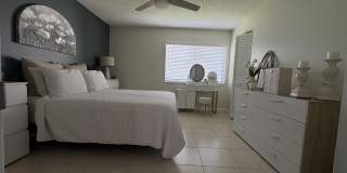 330 Knotty Pine Circle Gallery 17