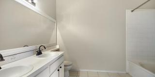 2403 LAKE WOODBERRY Circle Gallery 10