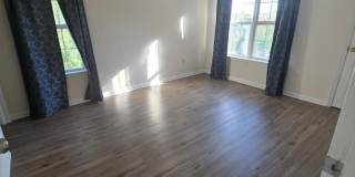 1055 GARDENVIEW Loop Gallery 28