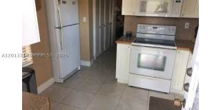 10794 N Kendall Dr Gallery 3