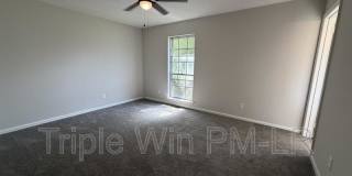 33 Single Oaks Gallery 18