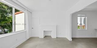 565 NW 44th St Gallery 4