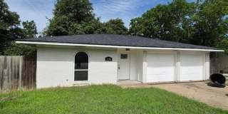 1409 Broadmoor Drive Gallery 2